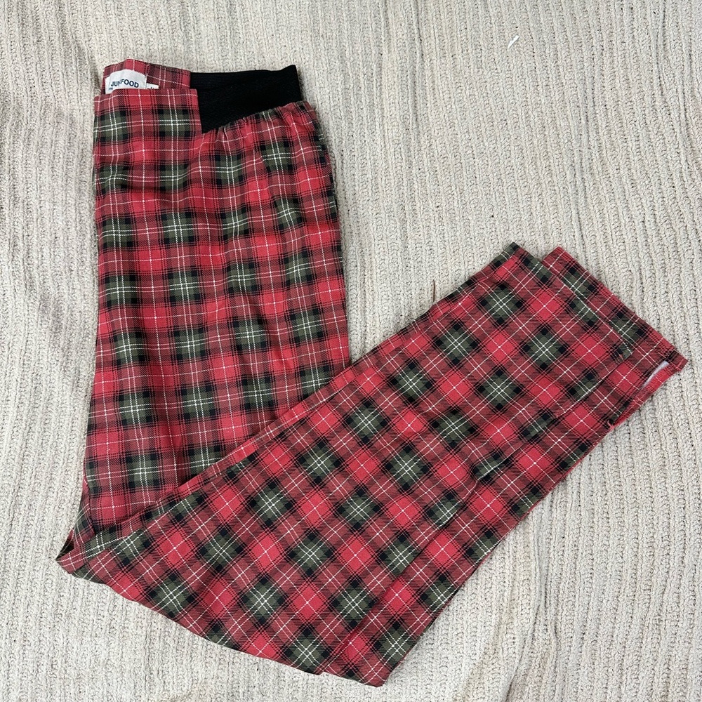 Red/Green Plaid Checkered Fitted Pants
